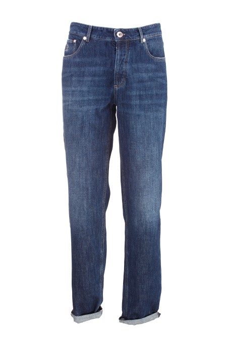 Shop BRUNELLO CUCINELLI  Jeans: Brunello Cucinelli pantalone cinque tasche traditional fit in denim leggero.
Chiusura con bottoni in metallo.
Tasche frontali con taschino.
Tasche posteriori a toppa.
Traditional fit.
Composizione: 100% Cotone.
Fabbricato in Italia.. M0Z37D3210-C1468
